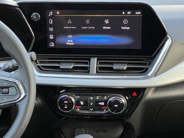 2026 Chevrolet Trax LT photo 19