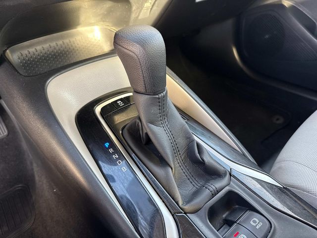 2020 Toyota Corolla LE photo 28