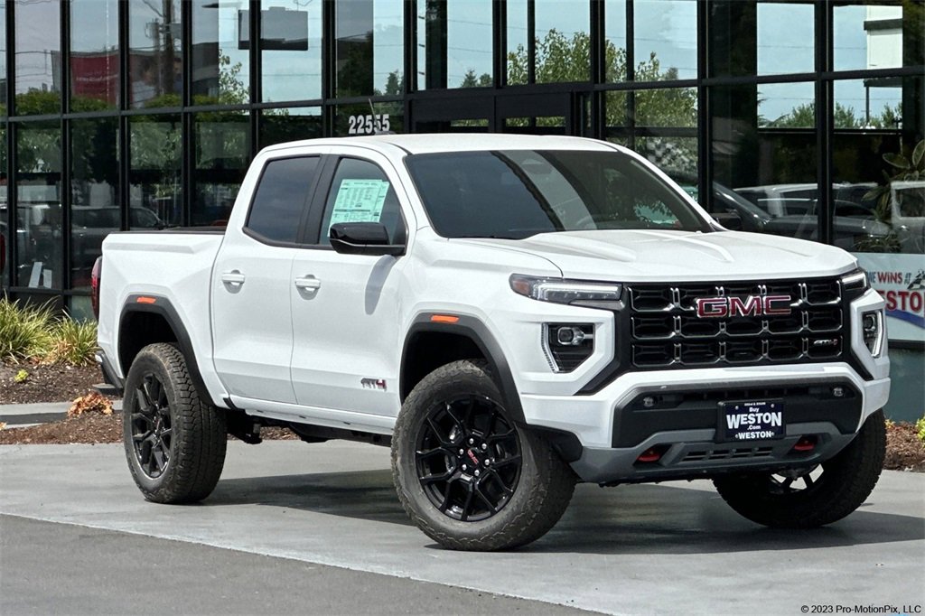 2025 GMC Canyon AT4's photo