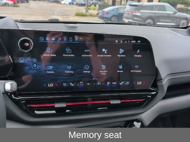 2026 Chevrolet Silverado EV Trail Boss photo 3