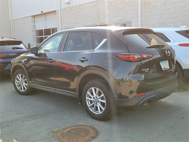 2023 Mazda CX-5 2.5 S Preferred photo 3