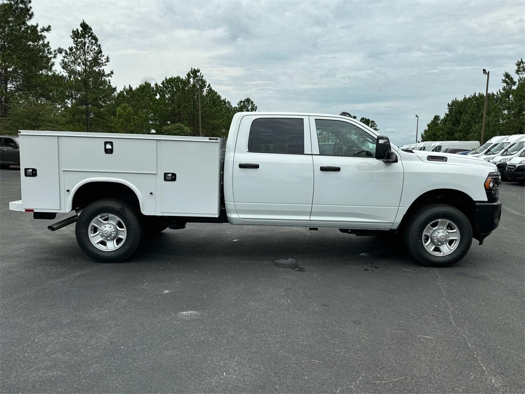 2024 Ram 2500 Tradesman photo 2