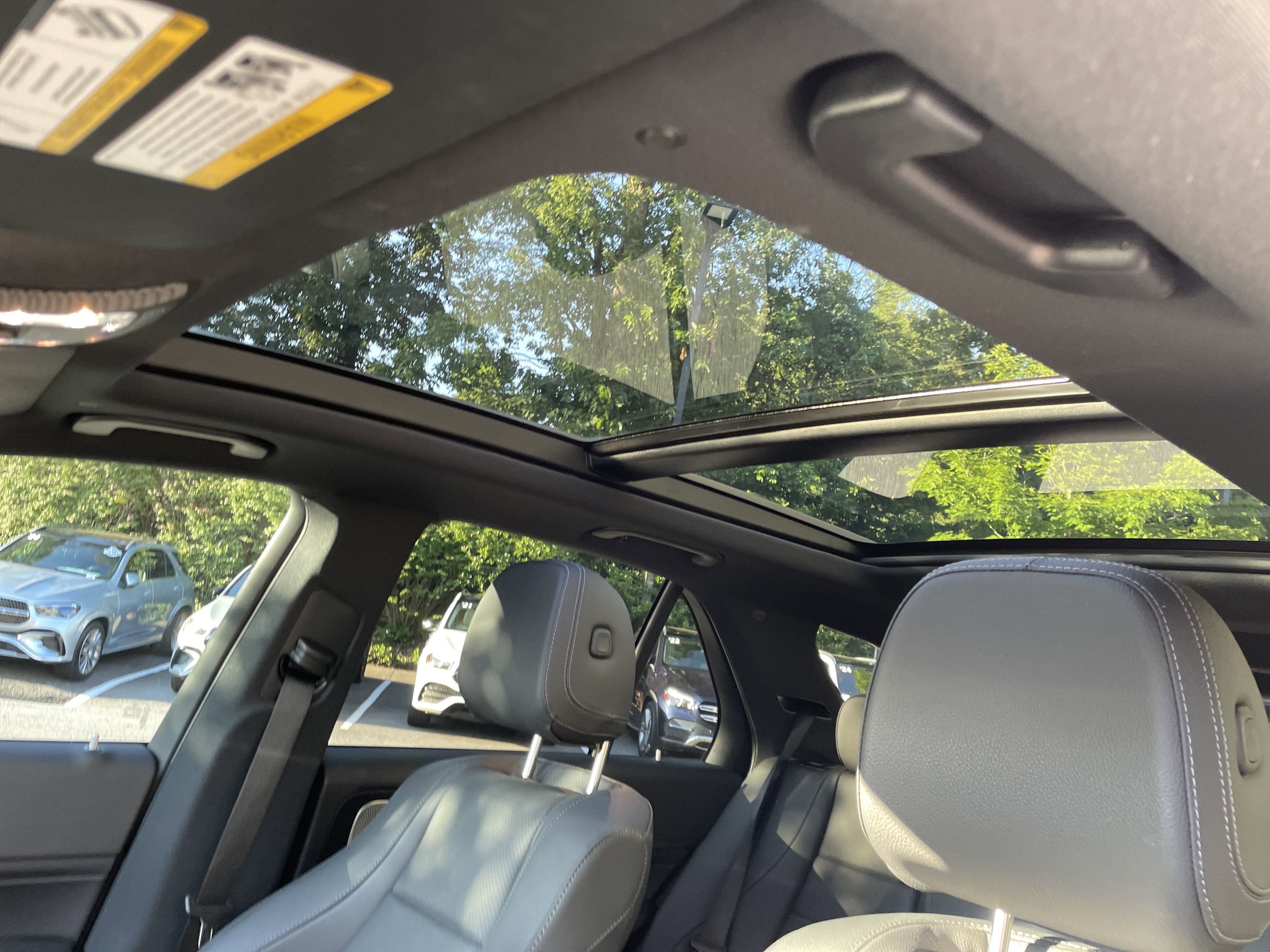 2024 Mercedes Benz GLE 450e 4MATIC photo 11