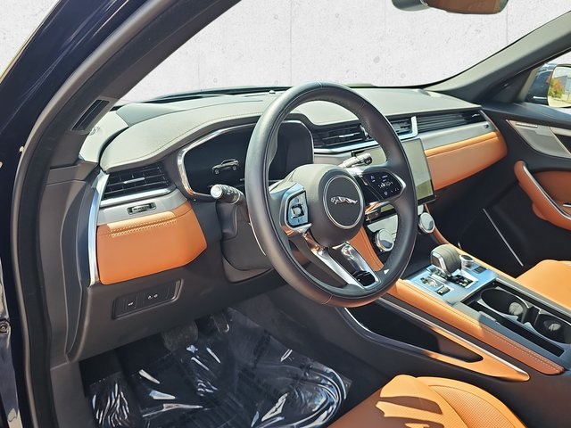 2024 Jaguar F-PACE P250 R-Dynamic S photo 15