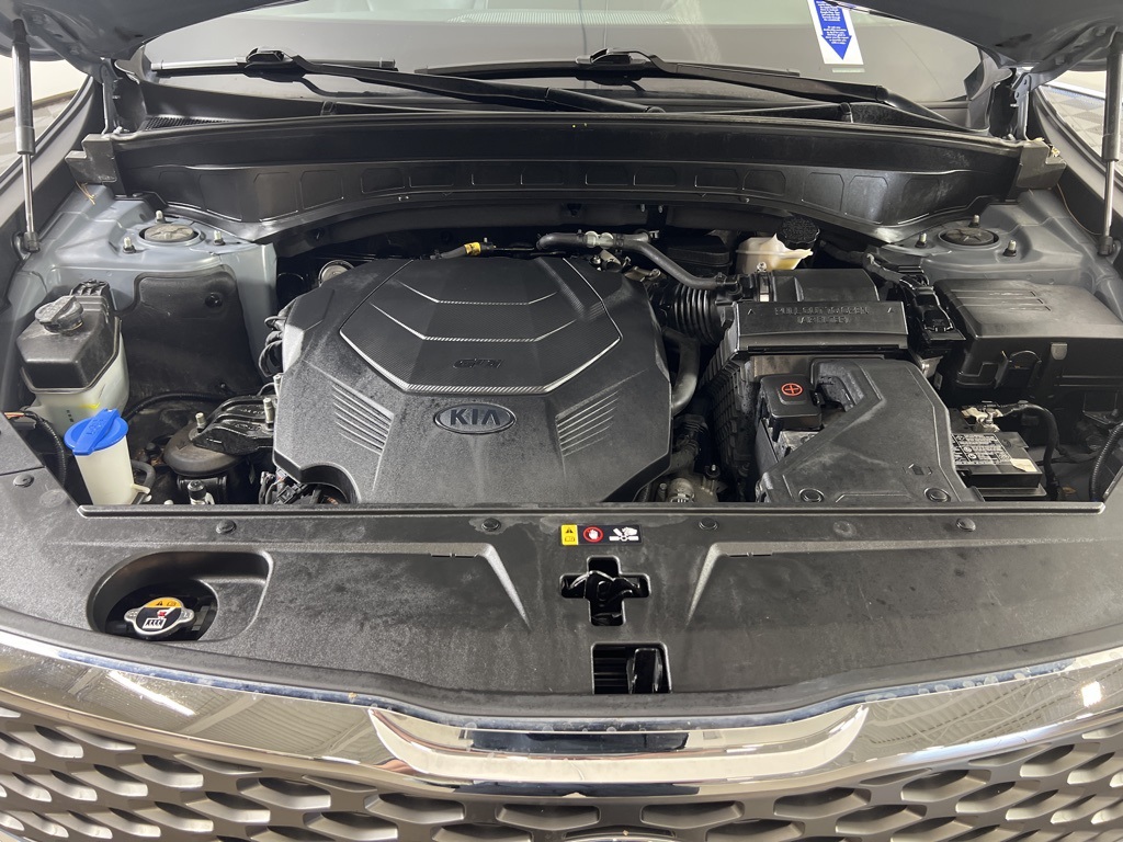 2020 Kia Telluride LX photo 18