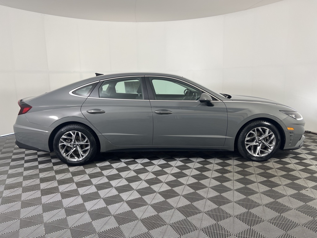 2023 Hyundai Sonata SEL photo 4