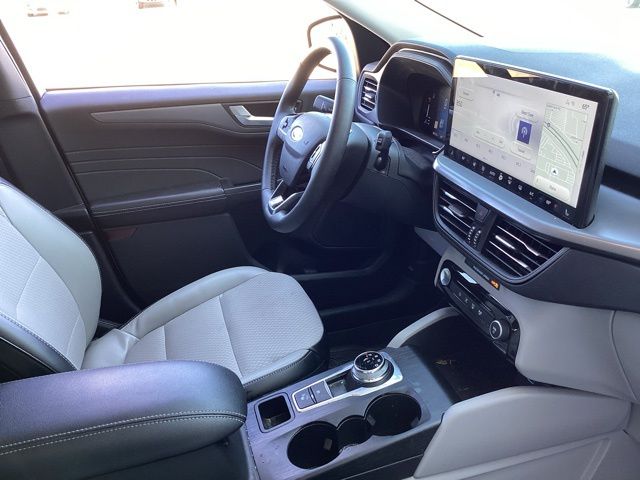 2023 Ford Escape Plug-In Hybrid Base photo 19