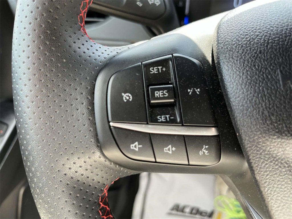 2024 Ford Escape ST-Line photo 17