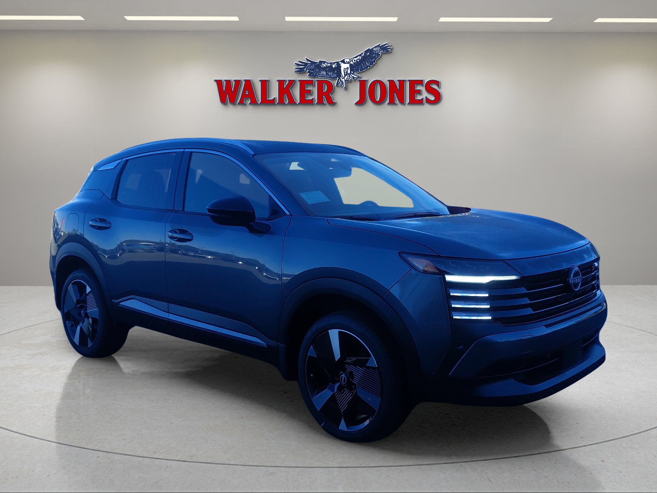 2026 Nissan KICKS SR's photo