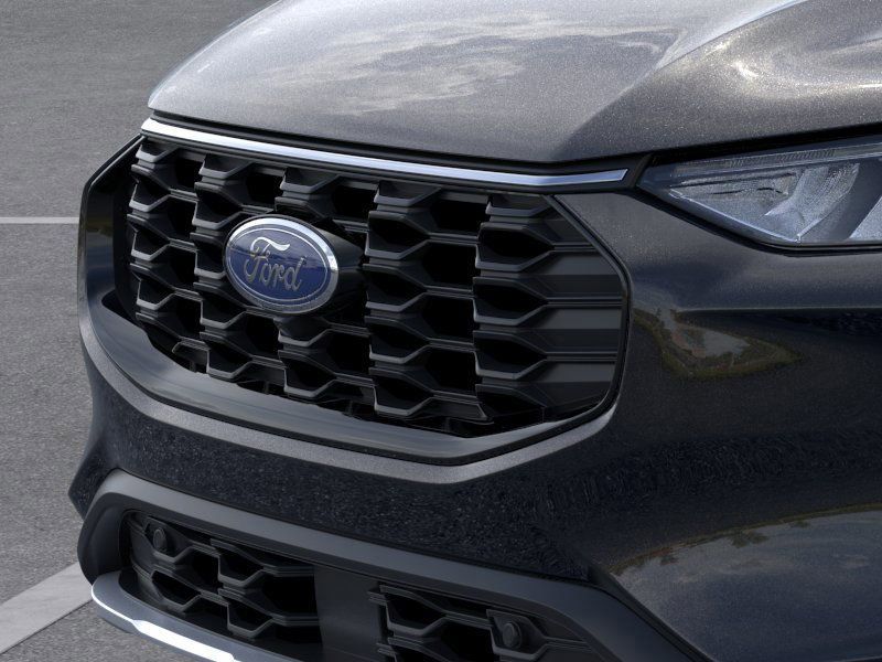 2025 Ford Escape Hybrid ST-Line Select photo 13