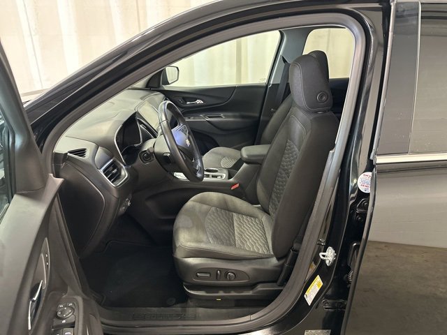 2018 Chevrolet Equinox LT photo 4
