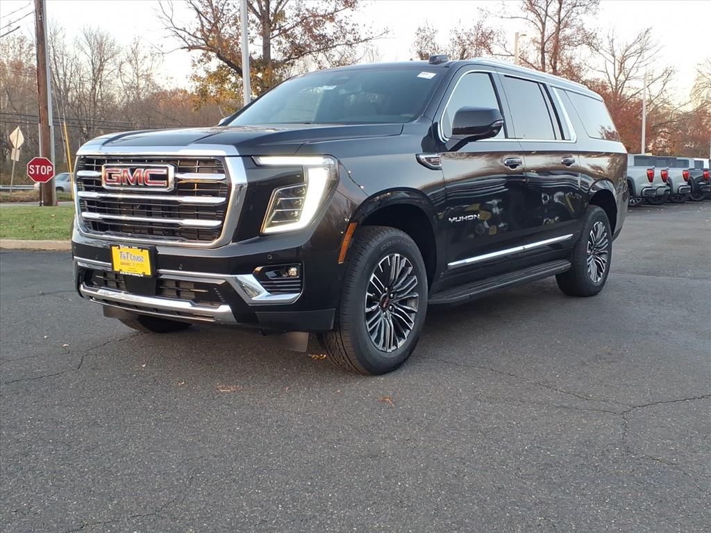 2026 GMC Yukon XL Elevation's photo