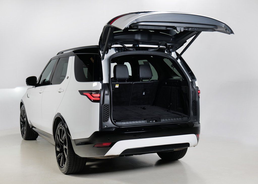 2021 Land Rover Discovery S photo 26