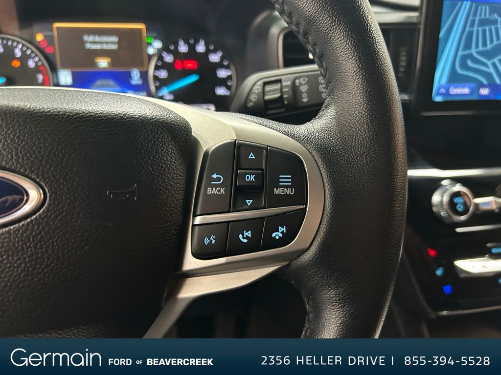 2023 Ford Explorer Limited photo 18