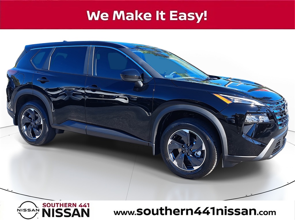 2026 Nissan Rogue SV's photo