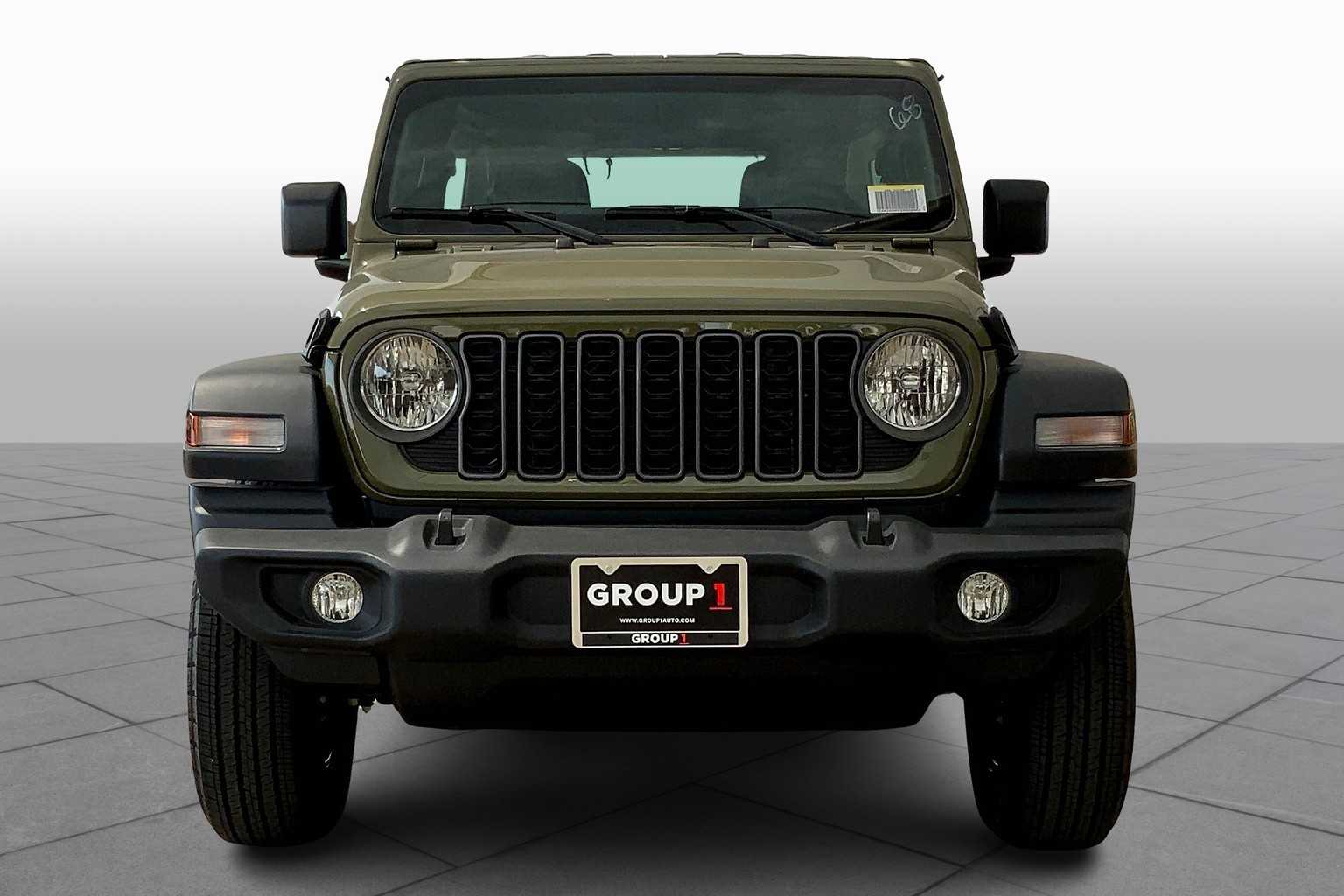 2025 Jeep Wrangler Sport photo 3