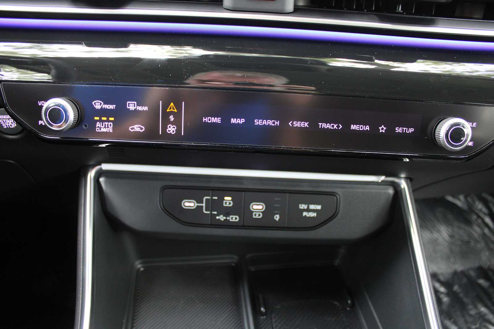 2025 Kia Carnival SX Prestige photo 48