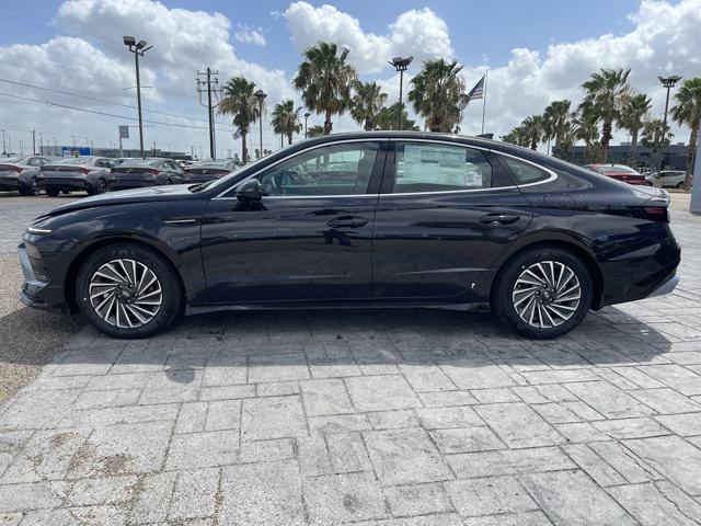 2025 Hyundai Sonata Hybrid SEL photo 4
