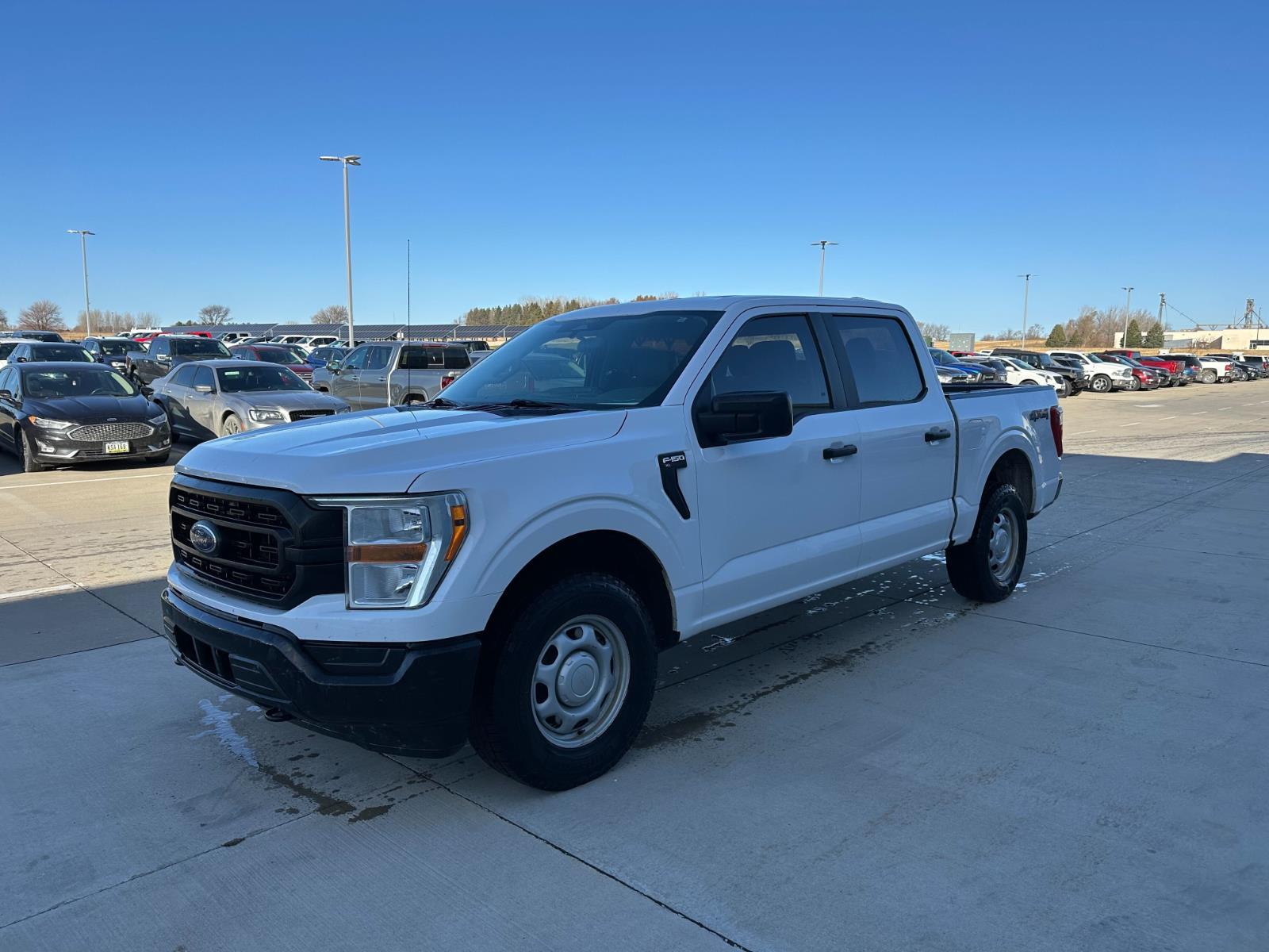 2021 Ford F-150 XL's photo