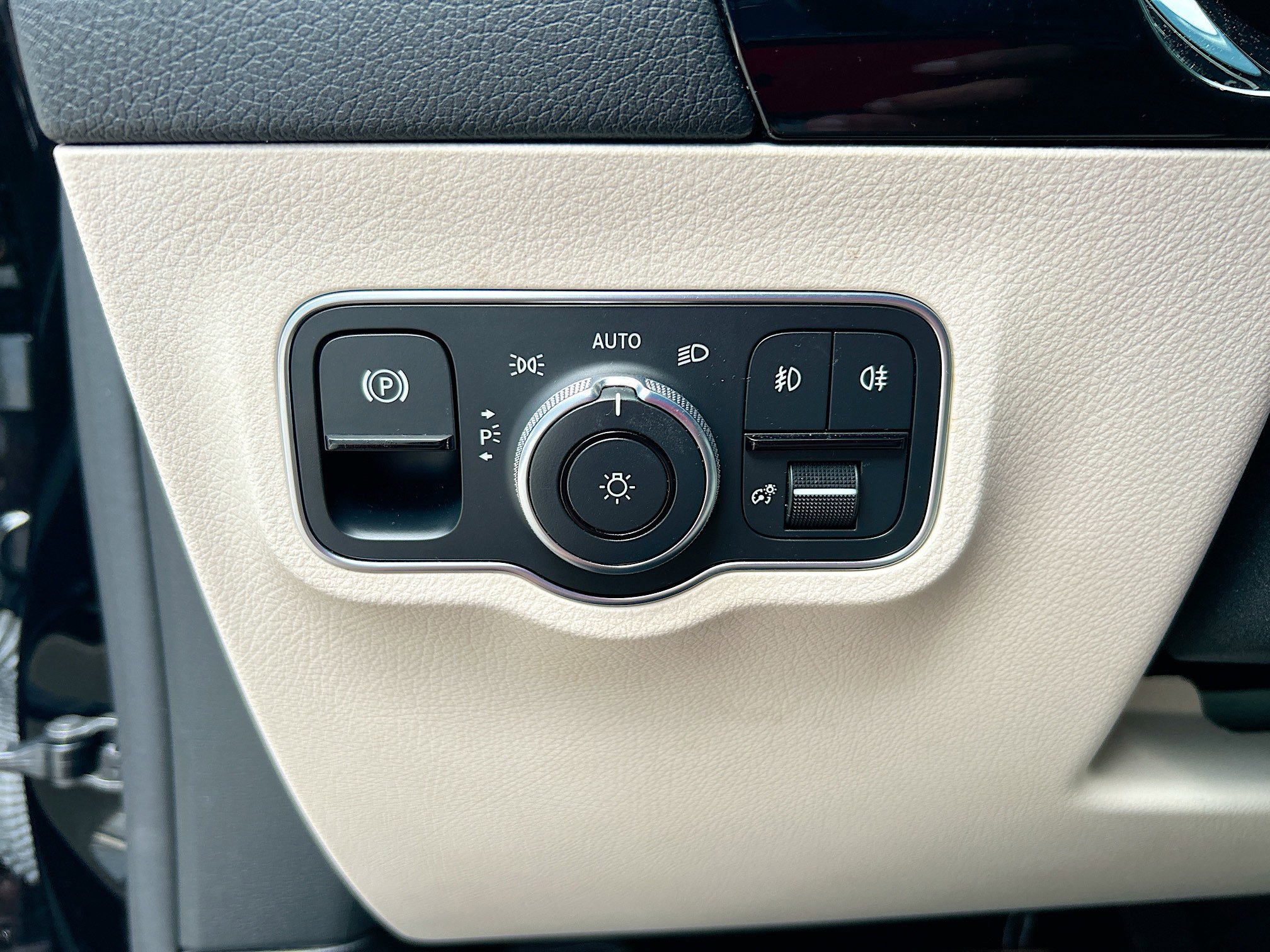 2021 Mercedes Benz GLA 250 photo 24