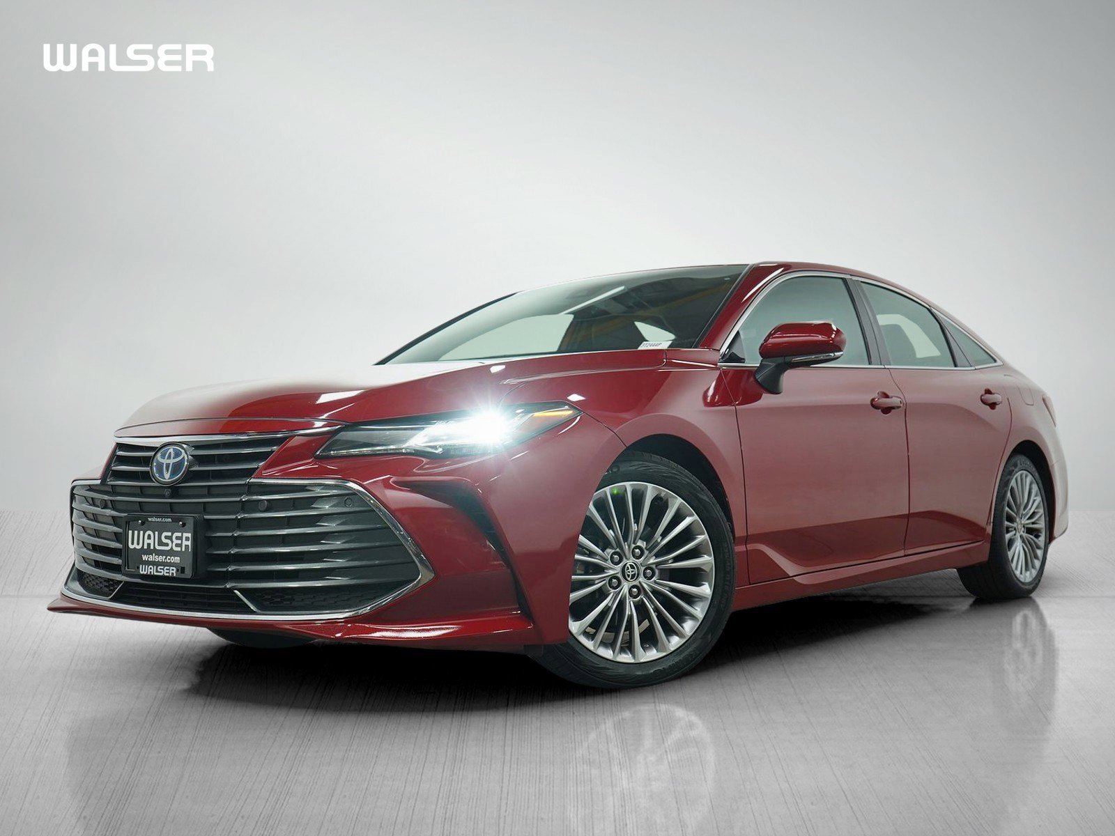 2022 Toyota Avalon Limited's photo