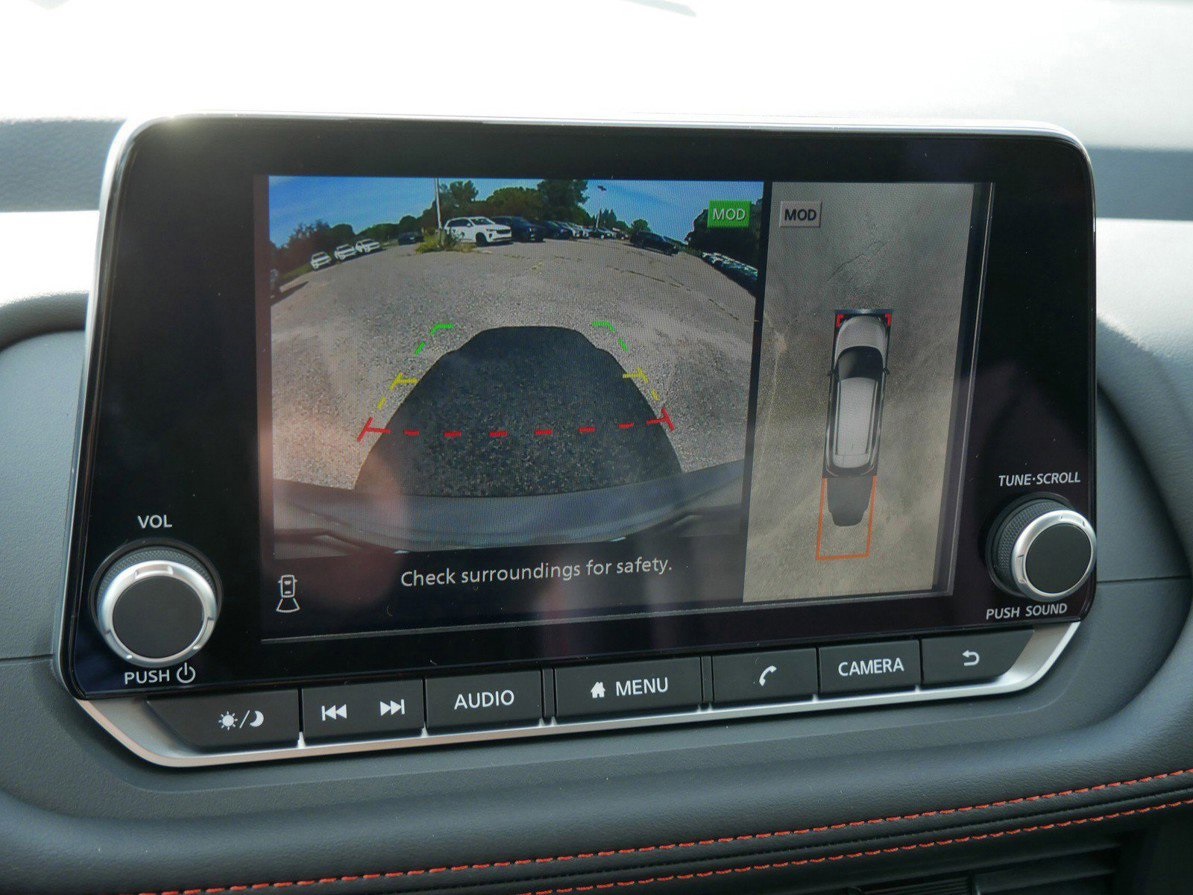 2026 Nissan Rogue AWD photo 4