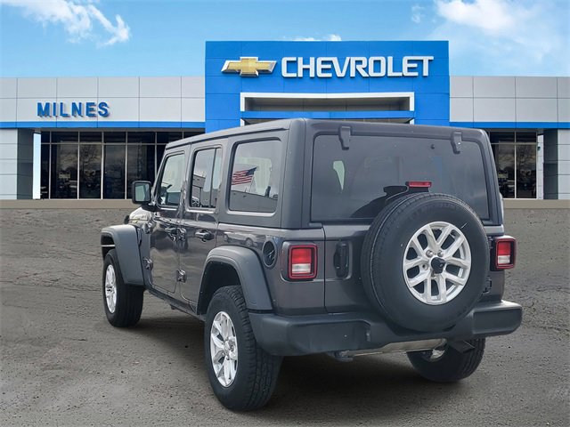 2023 Jeep Wrangler Sport S photo 3