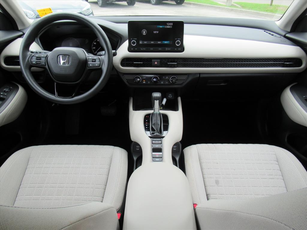 2024 Honda HR-V LX photo 11