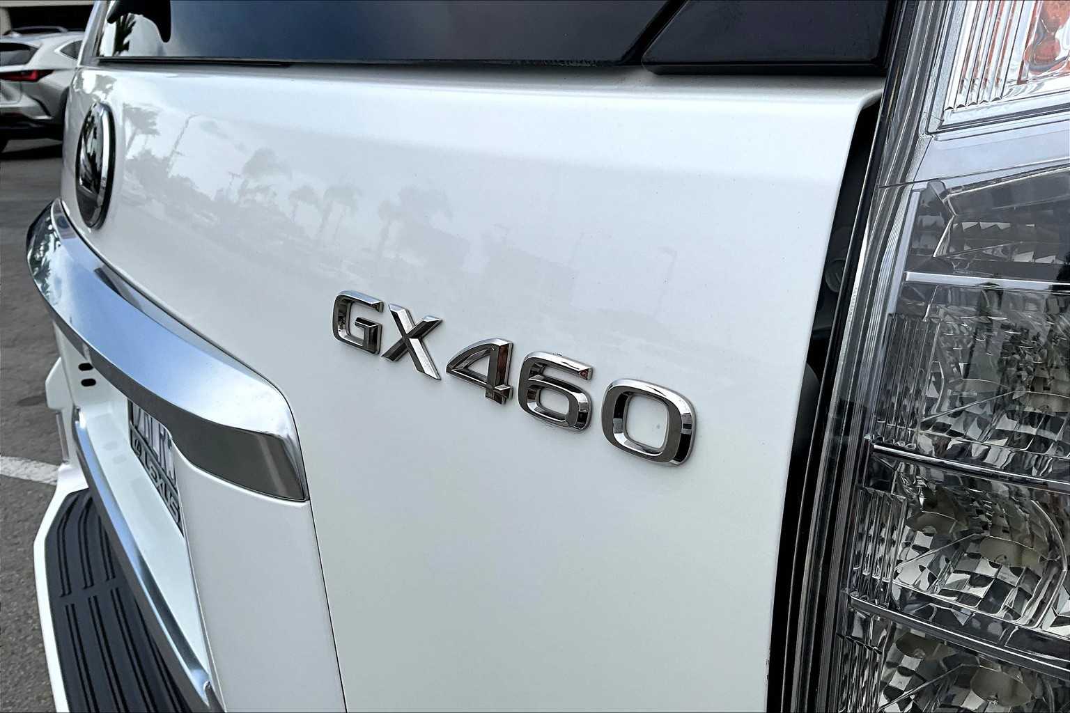 2022 Lexus GX 460 Premium photo 9