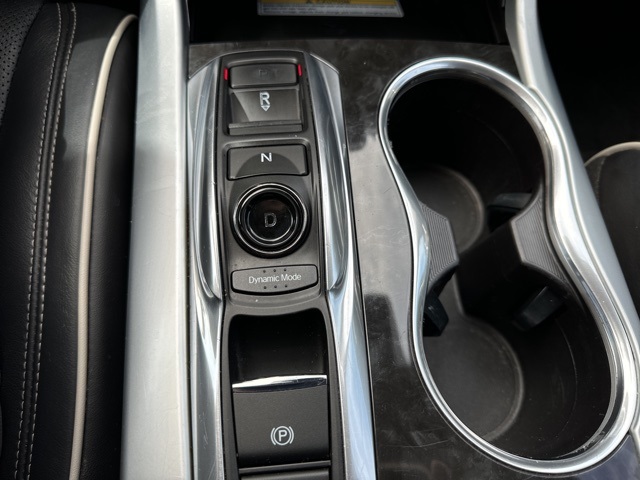 2018 Acura TLX SH-AWD Advance photo 15