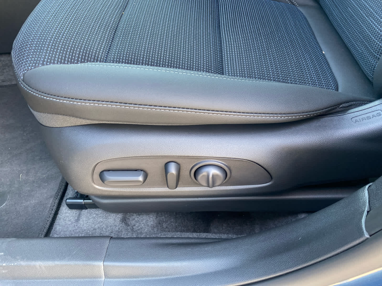 2025 Buick Envista Preferred photo 13
