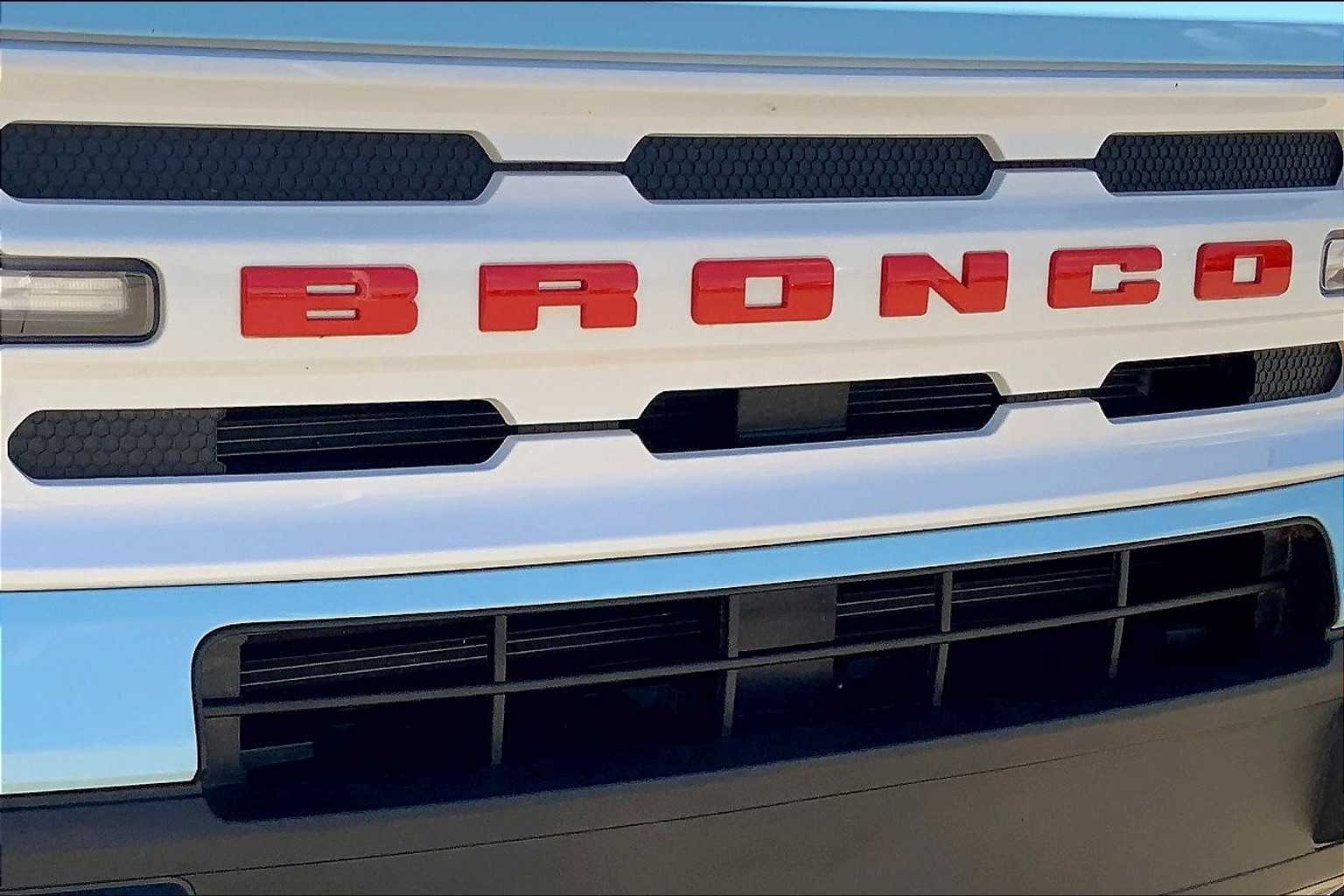 2024 Ford Bronco Sport Heritage photo 26