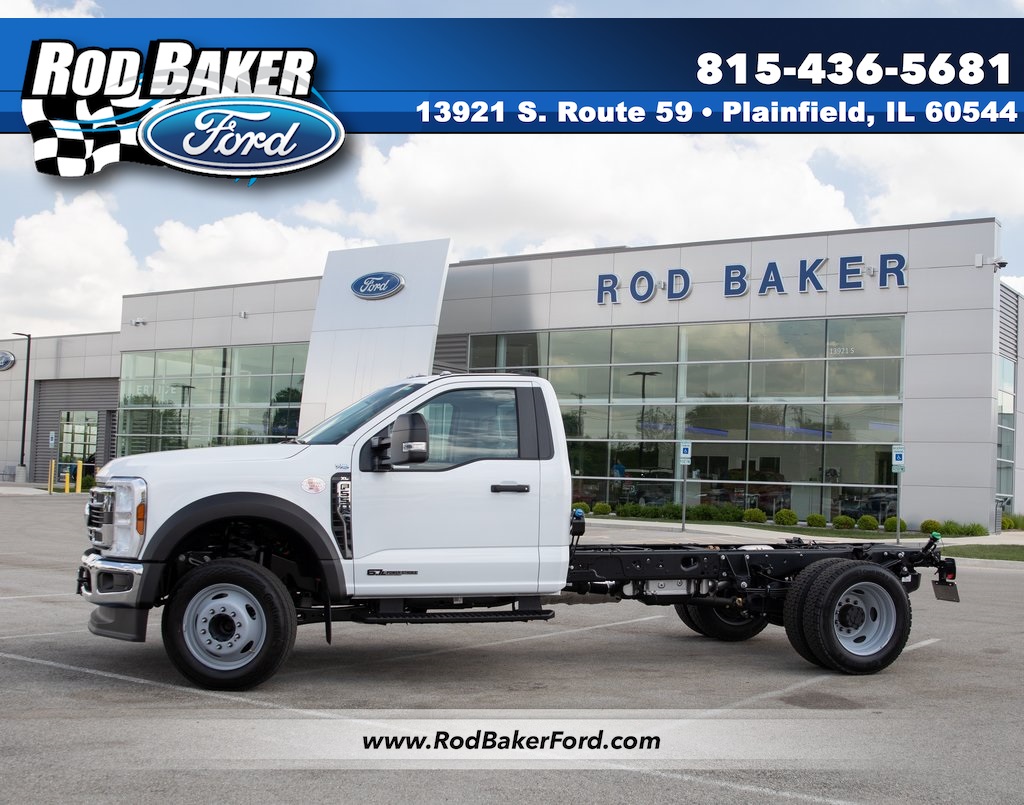 2025 Ford F-550 Super Duty Chassis Cab XL's photo
