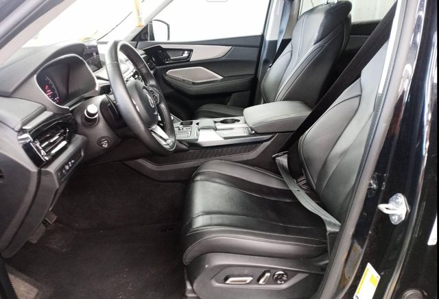 2024 Acura MDX SH-AWD Technology photo 2