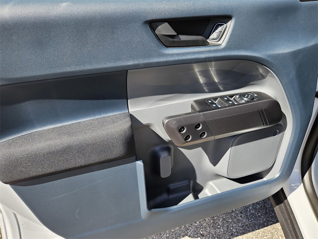 2025 Ford Maverick XL photo 12