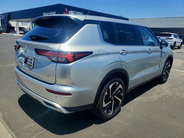 2024 Mitsubishi Outlander SE photo 4