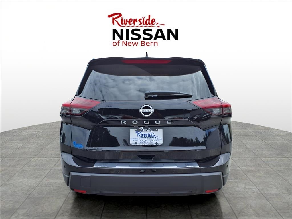 2025 Nissan Rogue SV photo 3