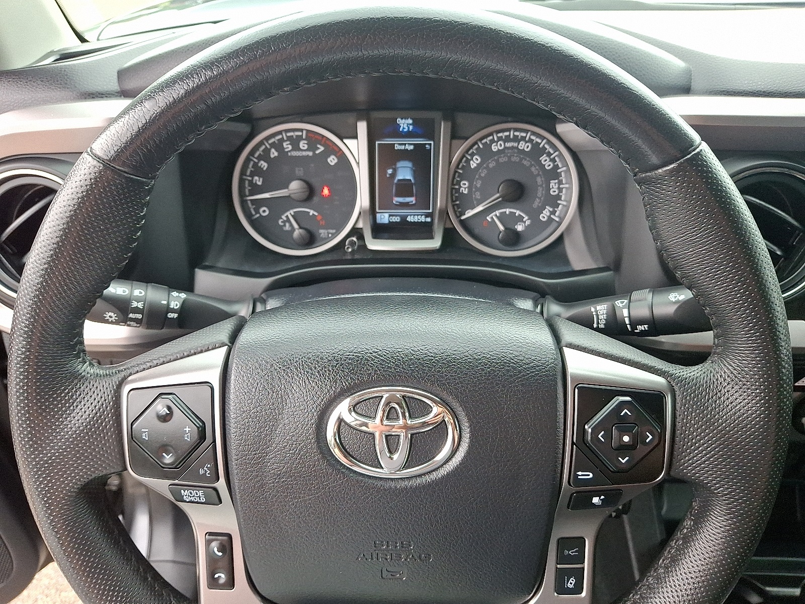 2023 Toyota Tacoma SR5 photo 19