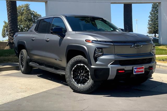 2026 Chevrolet Silverado EV Trail Boss photo 2
