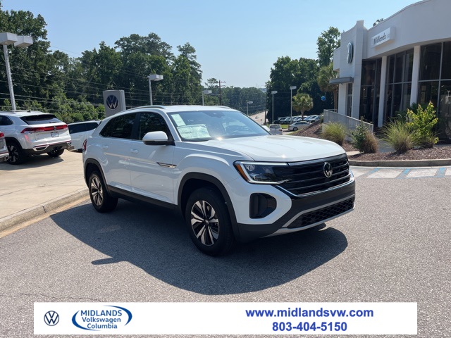 2025 Volkswagen Atlas Cross Sport SE's photo