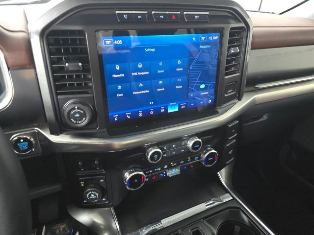 2023 Ford F-150 Lariat photo 18