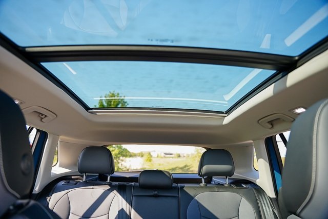 2025 Volkswagen Tiguan SE photo 39