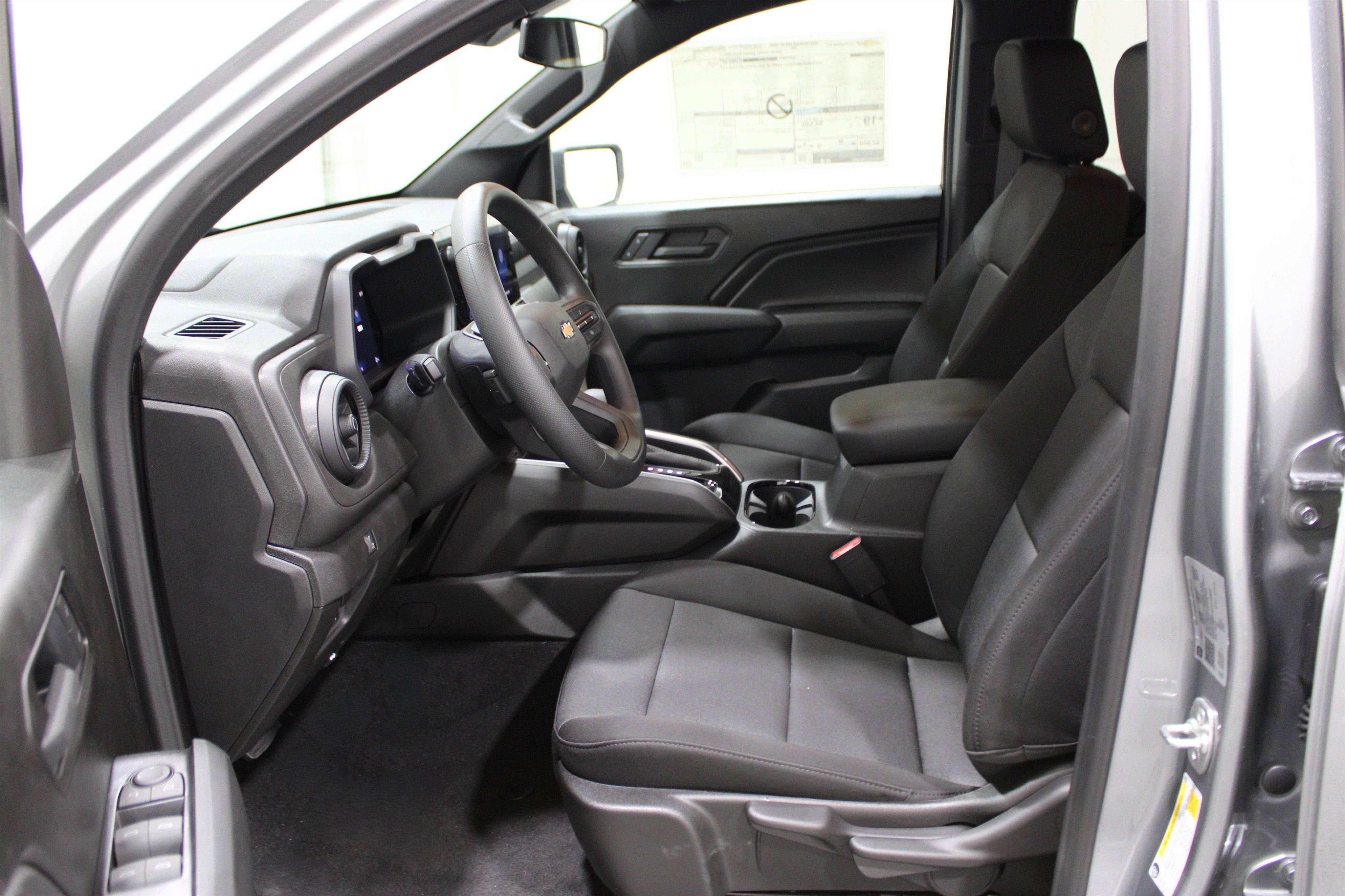 2026 Chevrolet Colorado Work Truck photo 3
