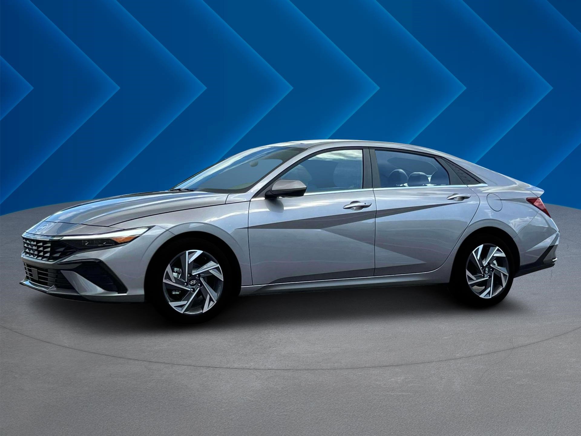 2025 Hyundai Elantra SEL Convenience photo 2