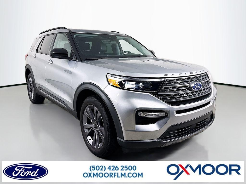 2023 Ford Explorer XLT's photo