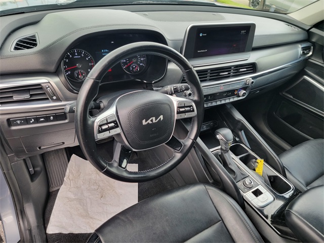 2022 Kia Telluride LX photo 13