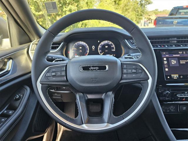 2025 Jeep Grand Cherokee Laredo X photo 7