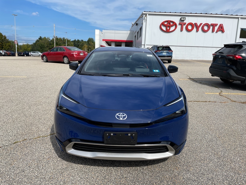2024 Toyota Prius Prime XSE photo 2