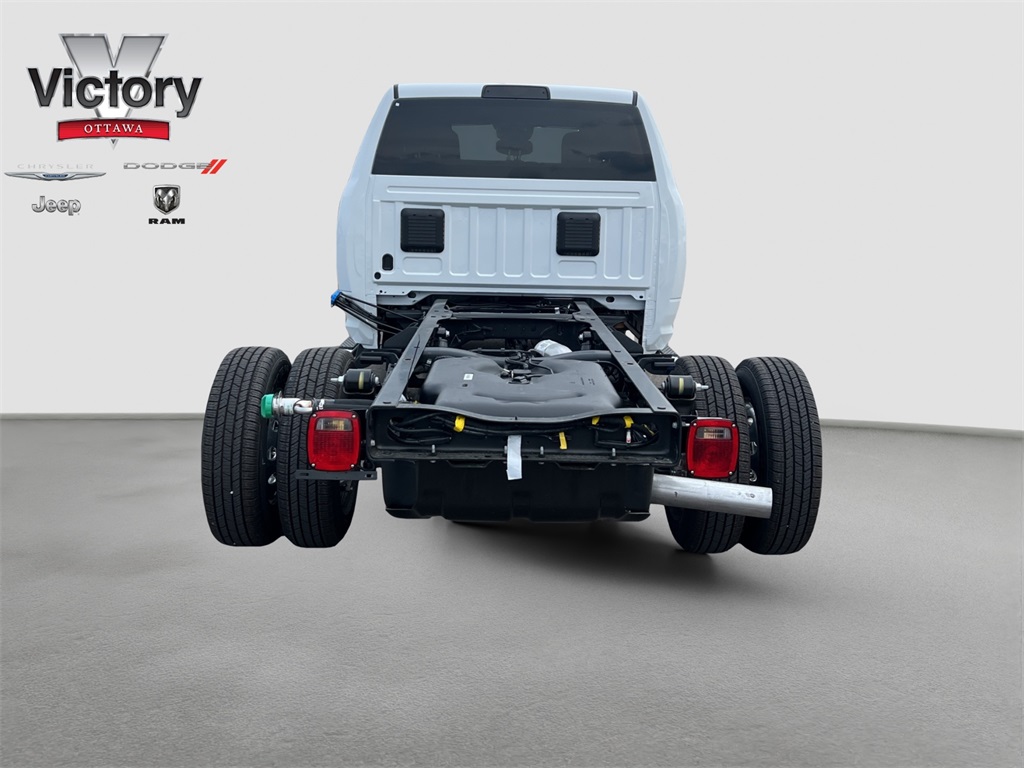 2025 Ram 3500 Tradesman photo 17