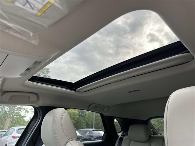 2025 Mazda CX-30 2.5 S Preferred photo 4